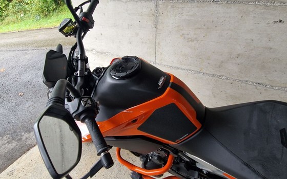 Gebrauchtmotorrad KTM 790 Duke - Bild 8 Gebrauchtmotorrad KTM 790 Duke - Bild 8