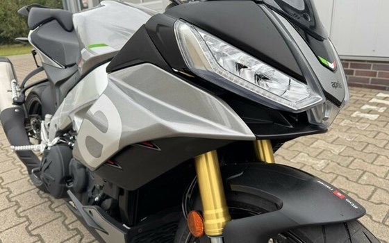 Gebrauchtmotorrad Aprilia Tuono V4 1100 - Bild 10