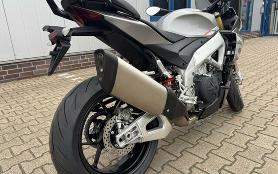 Gebrauchtmotorrad Aprilia Tuono V4 1100 - Bild 3
