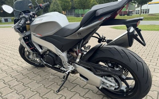 Gebrauchtmotorrad Aprilia Tuono V4 1100 - Bild 4