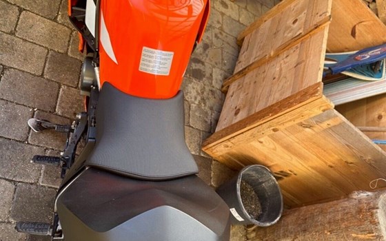 Gebrauchtmotorrad KTM RC 125 - Bild 12