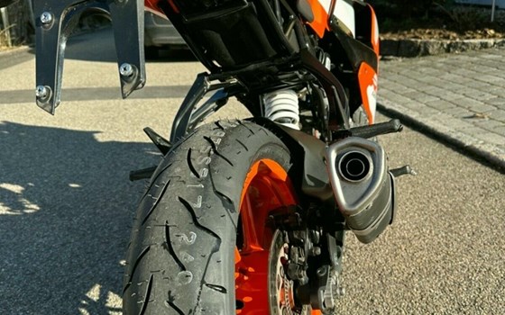 Gebrauchtmotorrad KTM RC 125 - Bild 7