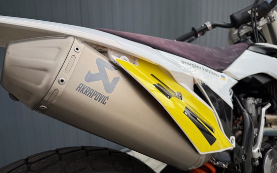 Gebrauchtmotorrad KTM 450 SX-F - Bild 3 Gebrauchtmotorrad KTM 450 SX-F - Bild 3