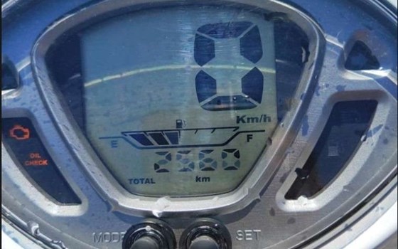 Gebrauchtmotorrad Sym Fiddle 50 - Bild 4