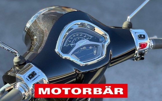 Gebrauchtmotorrad Vespa GTS 300 - Bild 9