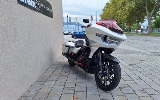 Gebrauchtmotorrad Harley-Davidson CVO Road Glide ST FLTRXSTSE - Bild 6