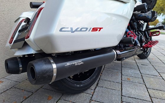 Gebrauchtmotorrad Harley-Davidson CVO Road Glide ST FLTRXSTSE - Bild 7