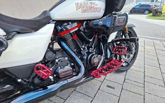 Gebrauchtmotorrad Harley-Davidson CVO Road Glide ST FLTRXSTSE - Bild 8