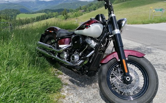 Gebrauchtmotorrad Harley-Davidson Softail Slim FLSL - Bild 18