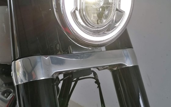 Gebrauchtmotorrad Harley-Davidson Softail Slim FLSL - Bild 5