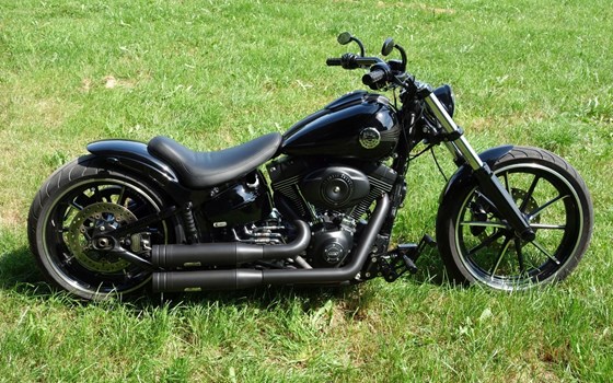 Gebrauchtmotorrad Harley-Davidson Softail Breakout FXSB - Bild 11