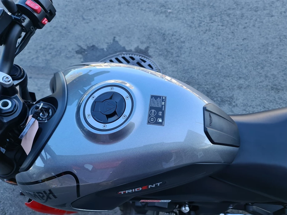 Angebot Triumph Trident 660 Bild 11: Angebot Triumph Trident 660