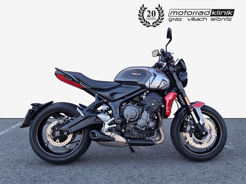 Triumph Trident 660