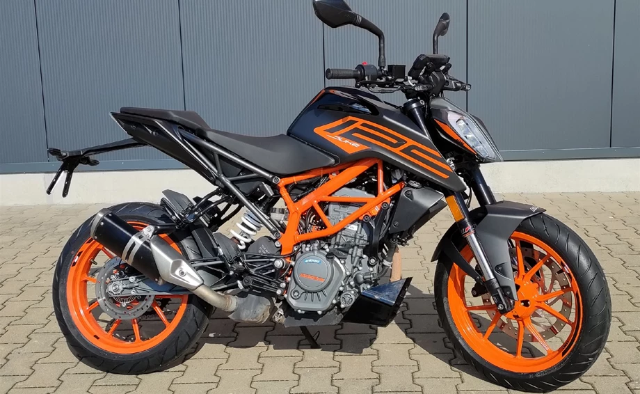 Angebot KTM 125 Duke Bild 3: Angebot KTM 125 Duke