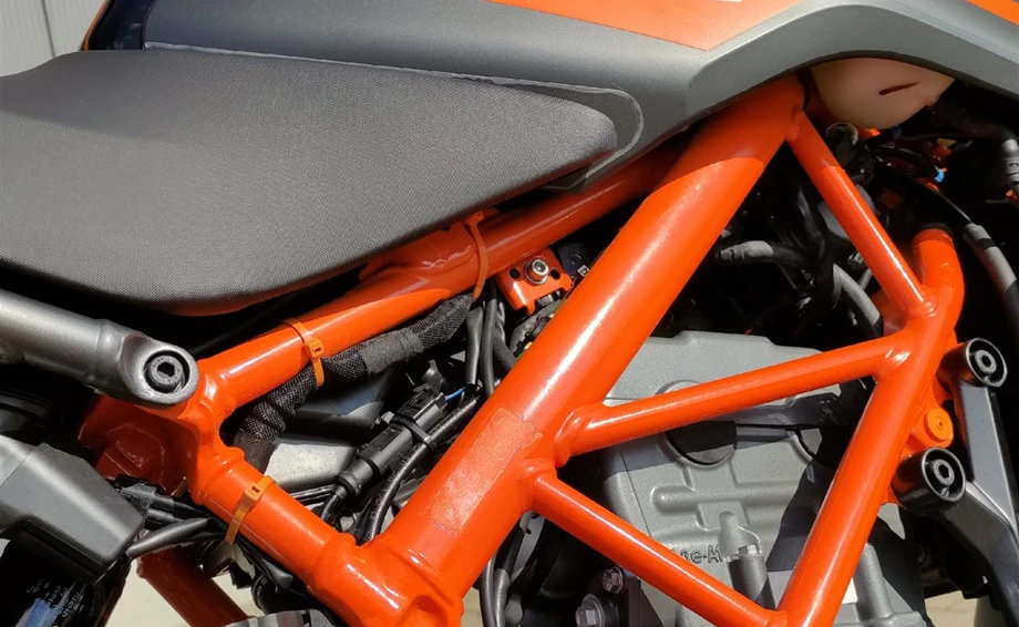 Angebot KTM 125 Duke Bild 8: Angebot KTM 125 Duke