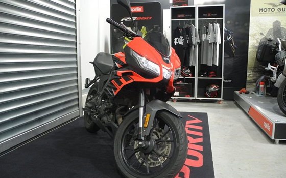 Gebrauchtmotorrad Aprilia Tuono 125 - Bild 4