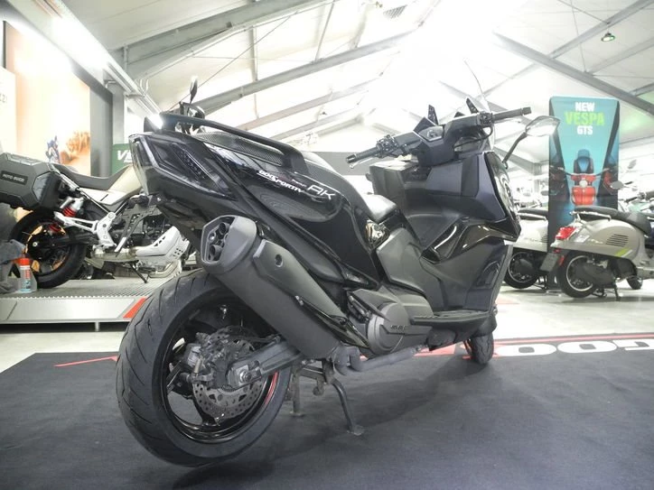 Offer Kymco AK 550i ABS PREMIUM Bild 7: Offer Kymco AK 550i ABS PREMIUM