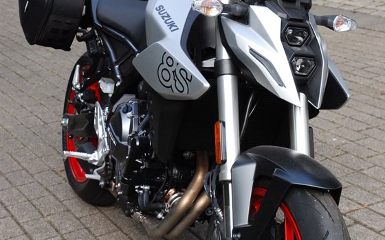 Neufahrzeug Suzuki GSX-8S - Bild 9