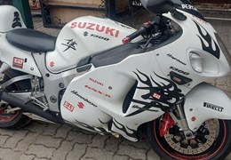 Gebrauchte Suzuki GSX-1300RR Hayabusa