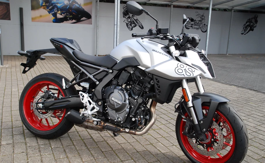 Offer Suzuki GSX-8S Bild 2: Offer Suzuki GSX-8S