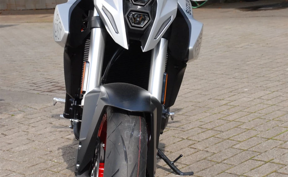 Offer Suzuki GSX-8S Bild 9: Offer Suzuki GSX-8S