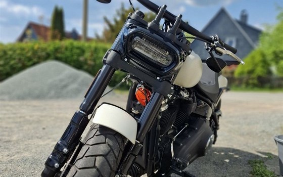 Gebrauchtmotorrad Harley-Davidson Softail Fat Bob 114 FXFBS - Bild 3