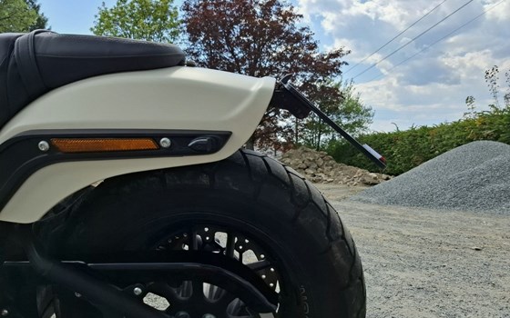 Gebrauchtmotorrad Harley-Davidson Softail Fat Bob 114 FXFBS - Bild 5