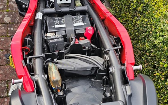 Gebrauchtmotorrad Honda CB650F - Bild 11