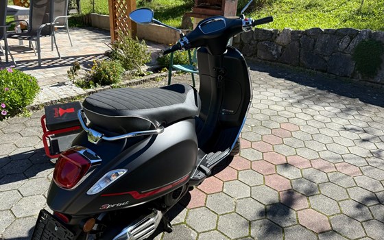 Gebrauchtmotorrad Vespa Sprint 125 S - Bild 4 Gebrauchtmotorrad Vespa Sprint 125 S - Bild 4