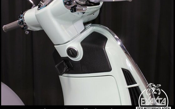 Neufahrzeug Vespa TS - Bild 10