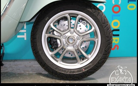 Neufahrzeug Vespa GTS 310 - Bild 23