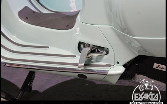 Neufahrzeug Vespa TS - Bild 24