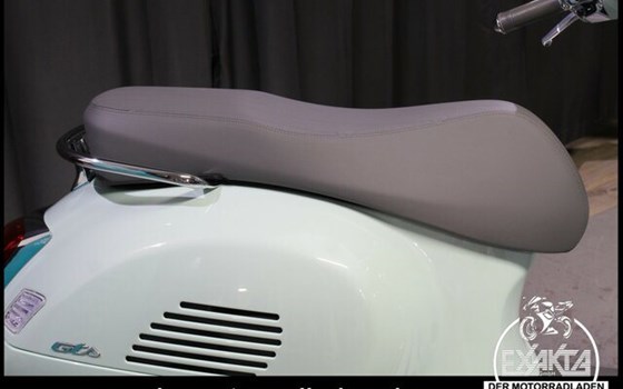Neufahrzeug Vespa TS - Bild 30