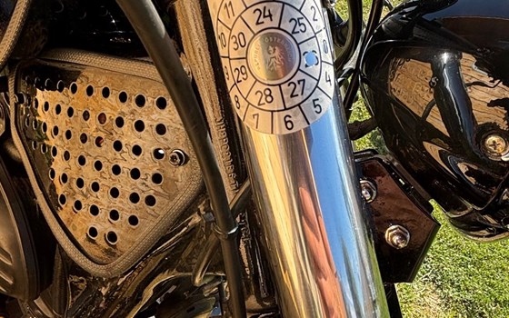 Gebrauchtmotorrad Honda VT 600 C Shadow - Bild 8 Gebrauchtmotorrad Honda VT 600 C Shadow - Bild 8