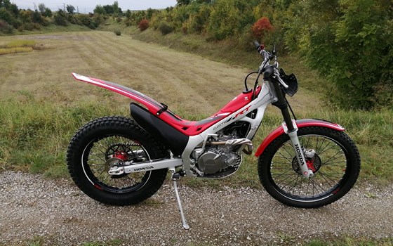 Gebrauchtmotorrad Montesa Cota 4RT - Bild 4 Gebrauchtmotorrad Montesa Cota 4RT - Bild 4