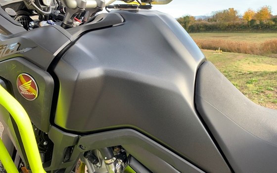 Gebrauchtmotorrad Honda CRF1000L Africa Twin - Bild 9 Gebrauchtmotorrad Honda CRF1000L Africa Twin - Bild 9