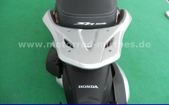 Gebrauchtmotorrad Honda SH125 - Bild 12