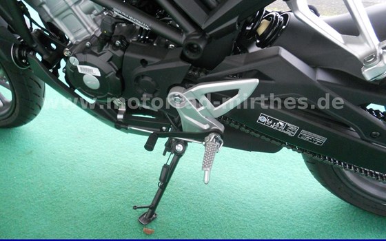 Neufahrzeug Honda CB125R - Bild 12