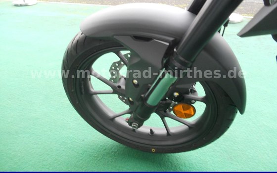 Neufahrzeug Honda CB125R - Bild 13