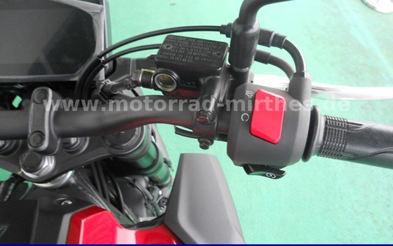 Neufahrzeug Honda CB125R - Bild 16