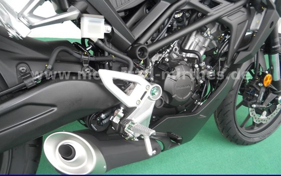 Neufahrzeug Honda CB125R - Bild 9