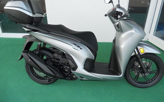 Gebrauchtmotorrad Honda SH350i - Bild 1