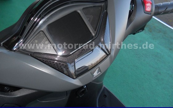 Gebrauchtmotorrad Honda SH350i - Bild 18