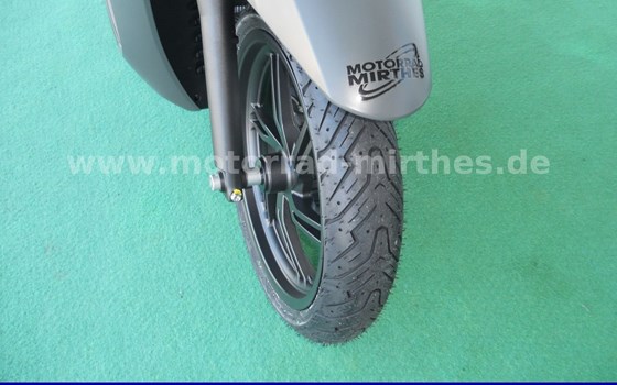 Gebrauchtmotorrad Honda SH350i - Bild 7