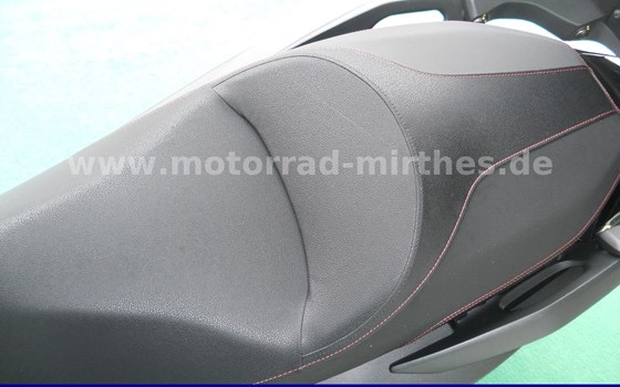 Gebrauchtmotorrad Honda Forza 350 - Bild 16