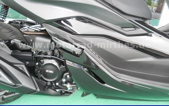 Gebrauchtmotorrad Honda Forza 350 - Bild 7