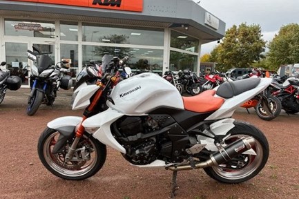 Kawasaki Z1000