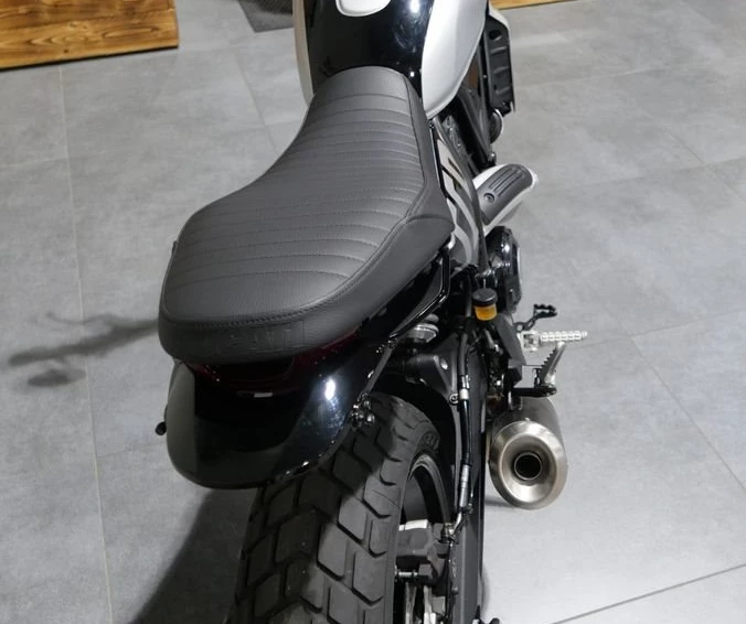 Angebot Ducati Scrambler Icon Bild 11: Angebot Ducati Scrambler Icon