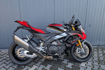 Aprilia Tuono V4 1100 Factory