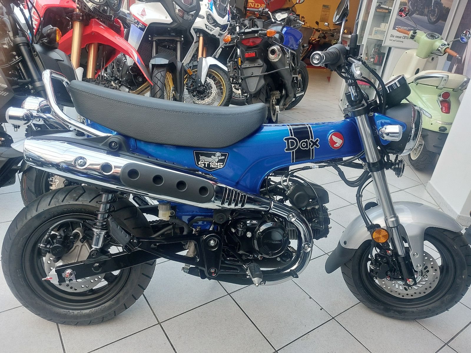 Honda Dax 125
